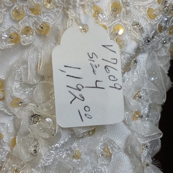 Maggie Soterro Beaded Corset Ruffled Weddng Dres - Picture 4 of 4